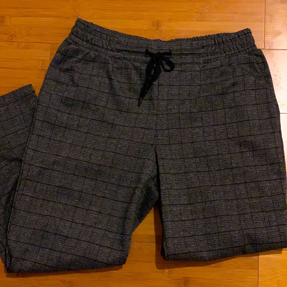 Plaid pull on dress pants